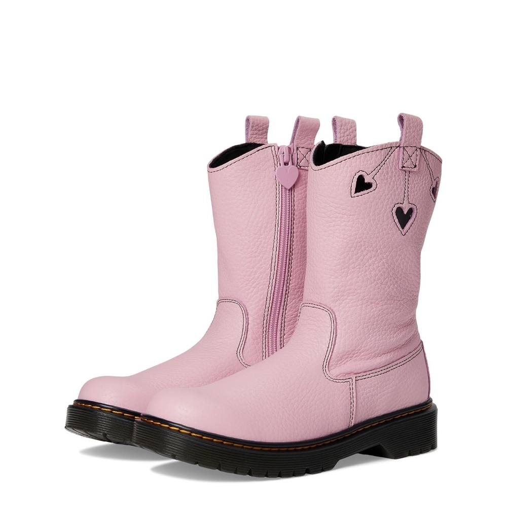new youth 3 Doc Martens Bex Heart P-O pull on Boot, Pale Pink-Black